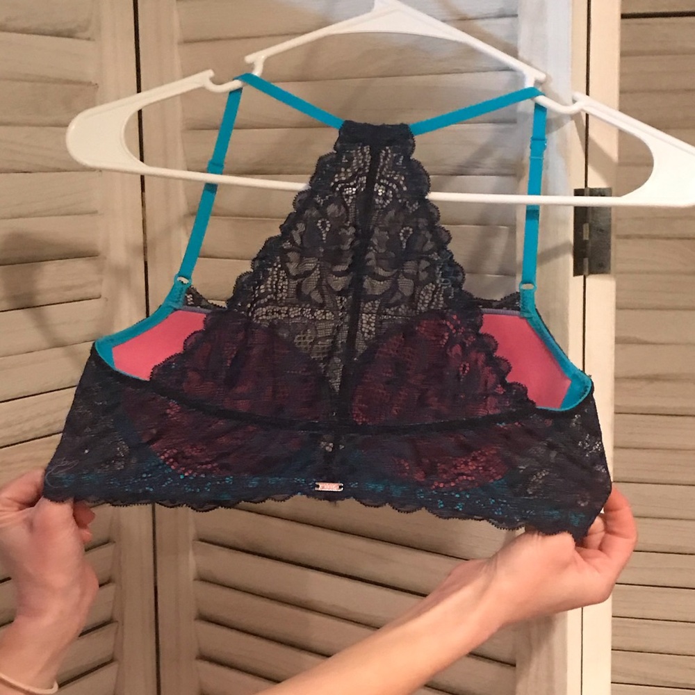 Victoria’s Secret PINK bra 34c